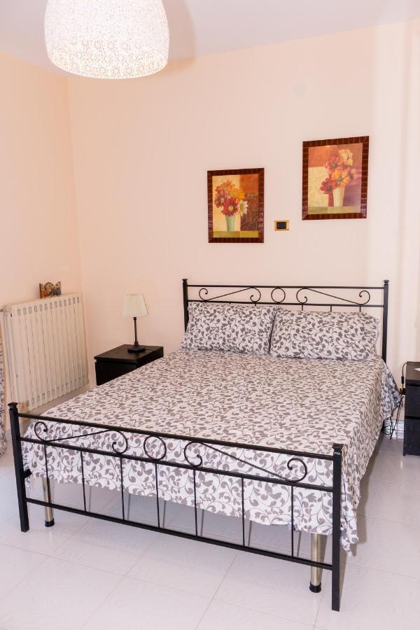 La Casa Di Bia Bed & Breakfast Corleone Exterior photo